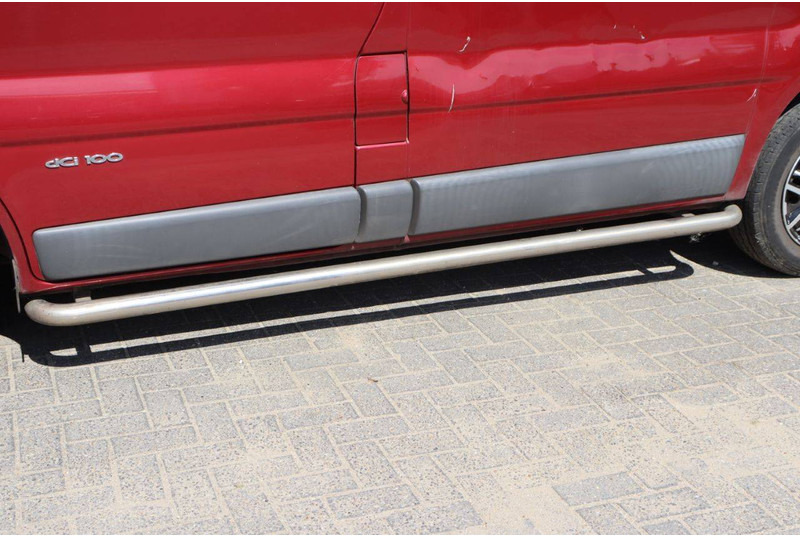 Товарен бус Nissan Primastar 1200 L1 H1 1.9 DCI 100: снимка 16
