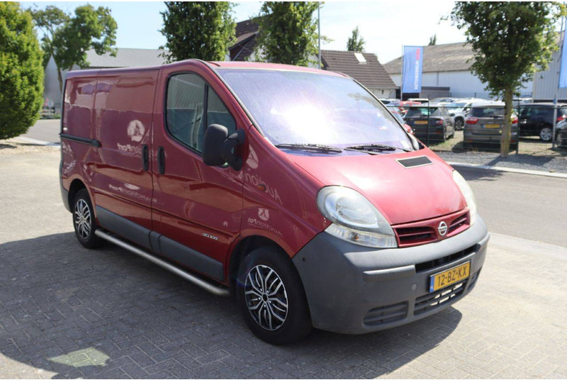 Товарен бус Nissan Primastar 1200 L1 H1 1.9 DCI 100: снимка 7