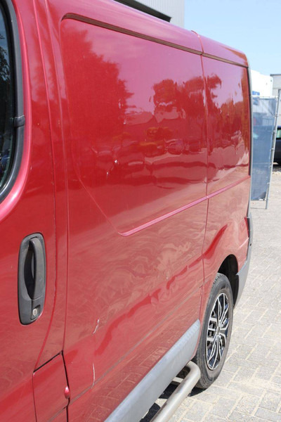 Товарен бус Nissan Primastar 1200 L1 H1 1.9 DCI 100: снимка 17