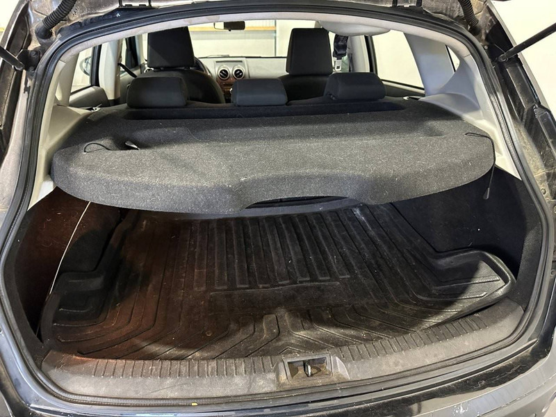 Nissan QASHQAI - Седан: снимка 5 Nissan QASHQAI - Седан: снимка 5