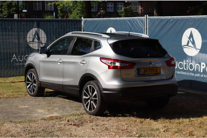 Nissan QASHQAI - Джип: снимка 4 Nissan QASHQAI - Джип: снимка 4