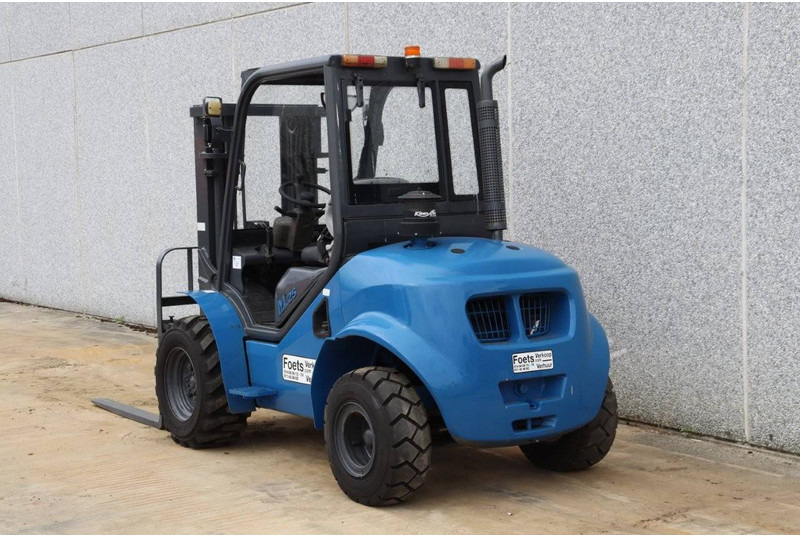Onbekend FD25T-CWE3N - Дизелов мотокар: снимка 4 Onbekend FD25T-CWE3N - Дизелов мотокар: снимка 4