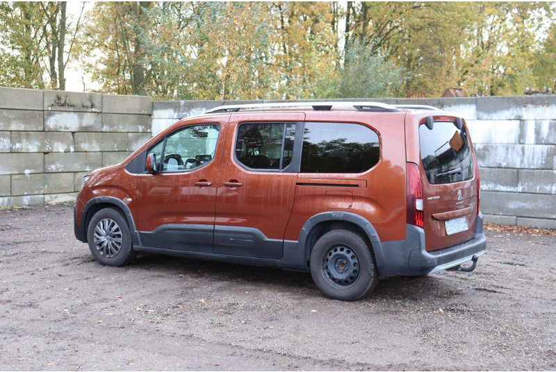 Peugeot Rifter - Товарен бус: снимка 3 Peugeot Rifter - Товарен бус: снимка 3