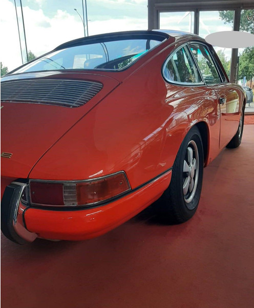 Седан Porsche 911 T: снимка 7