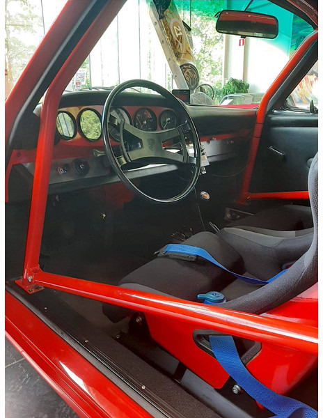 Седан Porsche 911 T: снимка 11
