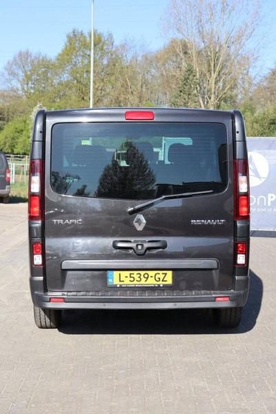 Renault Trafic - Товарен бус: снимка 4 Renault Trafic - Товарен бус: снимка 4