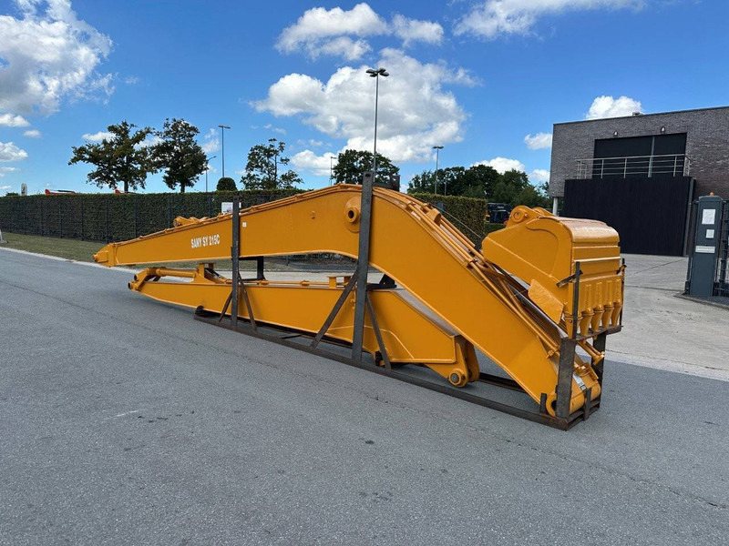 Sany SY215C long reach - Водна помпа: снимка 4 Sany SY215C long reach - Водна помпа: снимка 4