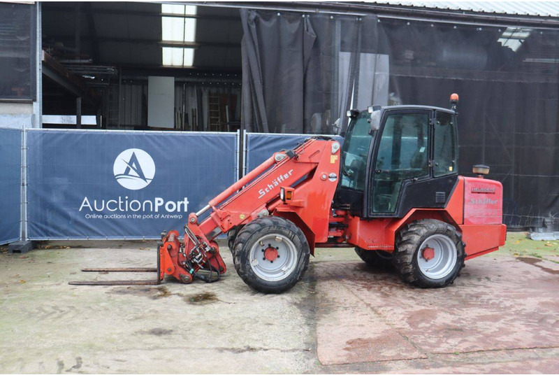 Schäffer 570 TS - Колесен товарач: снимка 1 Schäffer 570 TS - Колесен товарач: снимка 1