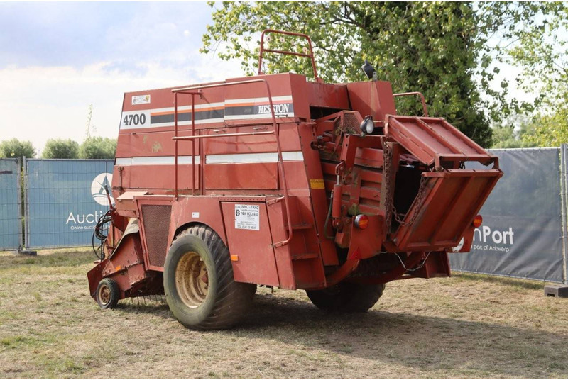 Hesston 4700 - Селскостопанска техника: снимка 4 Hesston 4700 - Селскостопанска техника: снимка 4