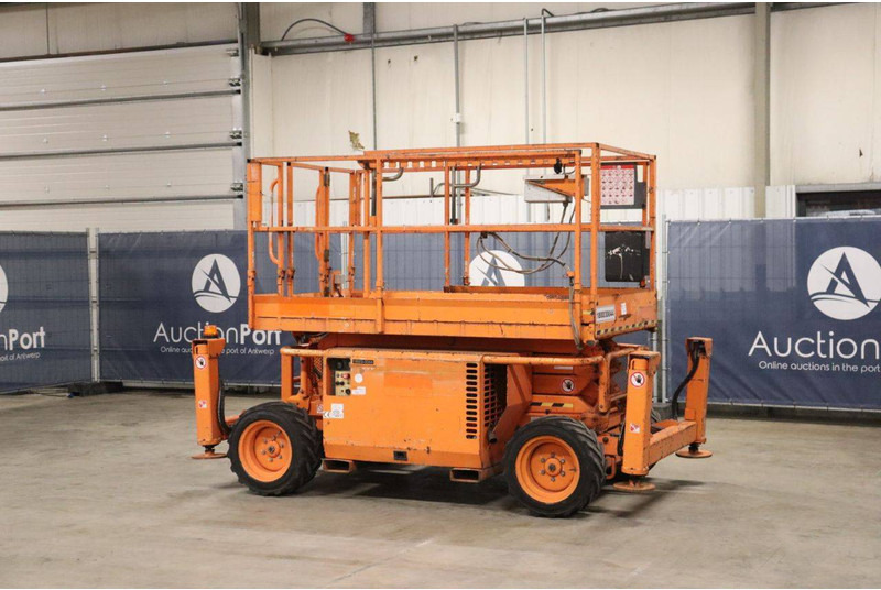 Skyjack SJ 6826 RT - Ножична работна платформа: снимка 4 Skyjack SJ 6826 RT - Ножична работна платформа: снимка 4