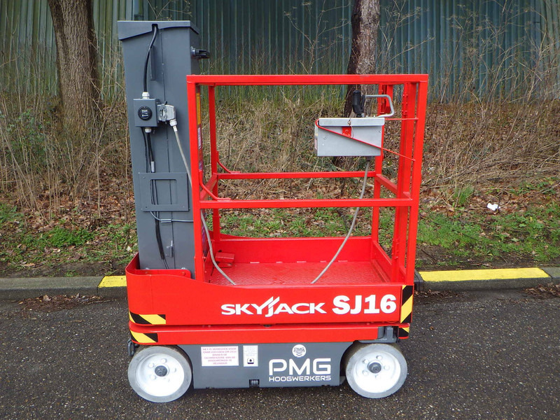Skyjack SJ16 - Работна площадка: снимка 1 Skyjack SJ16 - Работна площадка: снимка 1