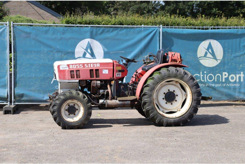 Steyr 8055 - Трактор: снимка 1 Steyr 8055 - Трактор: снимка 1