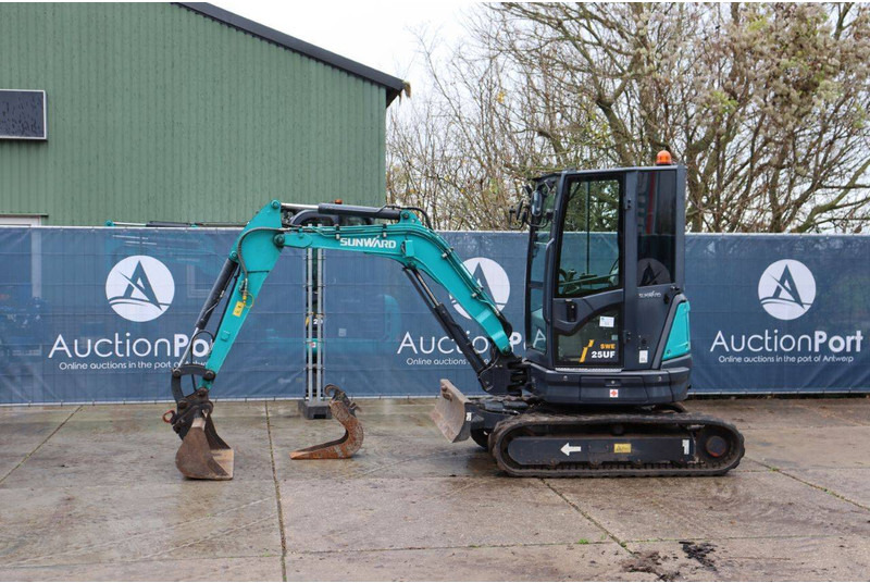 Sunward SWE 25UF - Верижен багер: снимка 1 Sunward SWE 25UF - Верижен багер: снимка 1