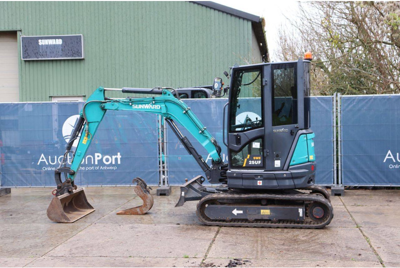 Sunward SWE 25UF - Верижен багер: снимка 3 Sunward SWE 25UF - Верижен багер: снимка 3