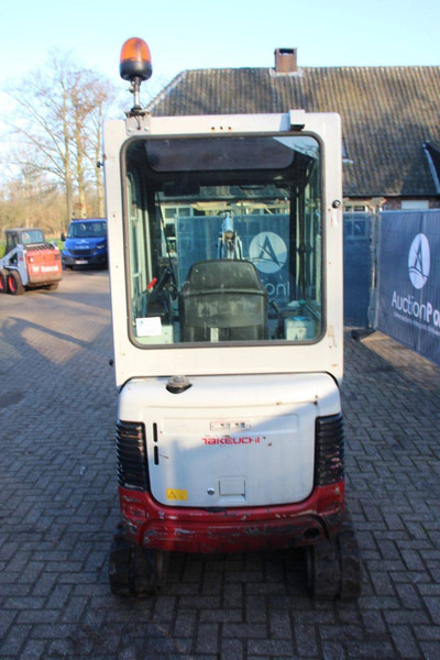 Takeuchi TB016 - Мини багер: снимка 4 Takeuchi TB016 - Мини багер: снимка 4