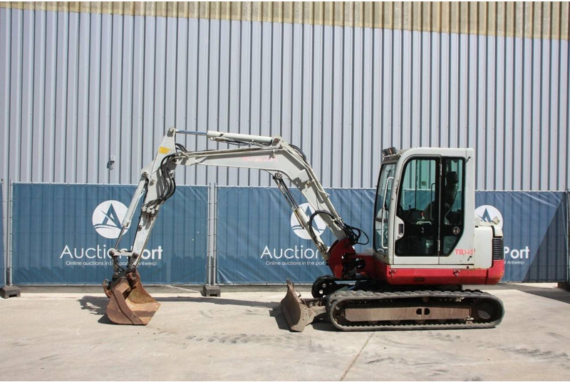 Takeuchi TB145 - Верижен багер: снимка 1 Takeuchi TB145 - Верижен багер: снимка 1
