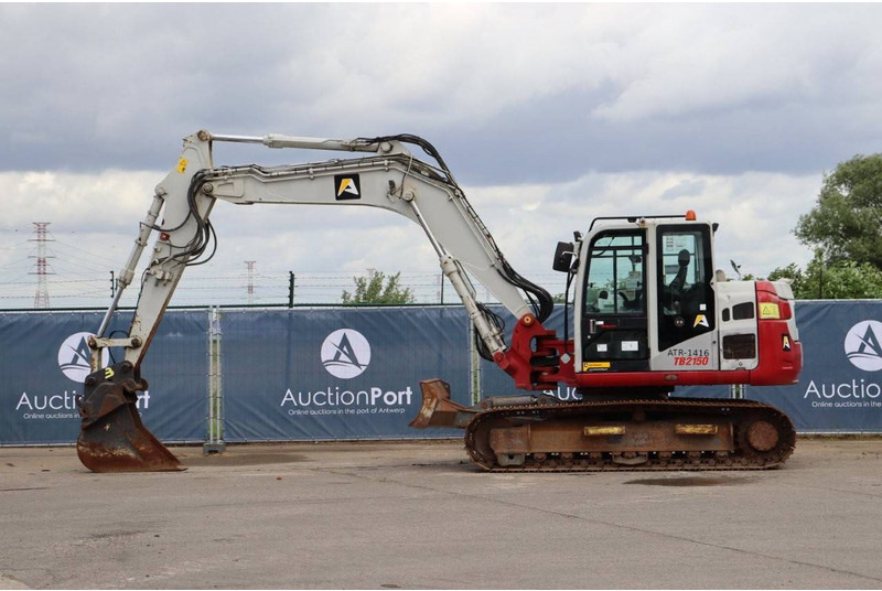 Takeuchi TB2150 - Верижен багер: снимка 2 Takeuchi TB2150 - Верижен багер: снимка 2