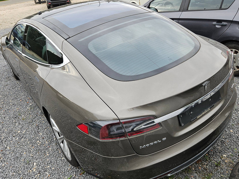 Tesla Model S _ 85 D - Седан: снимка 3 Tesla Model S _ 85 D - Седан: снимка 3