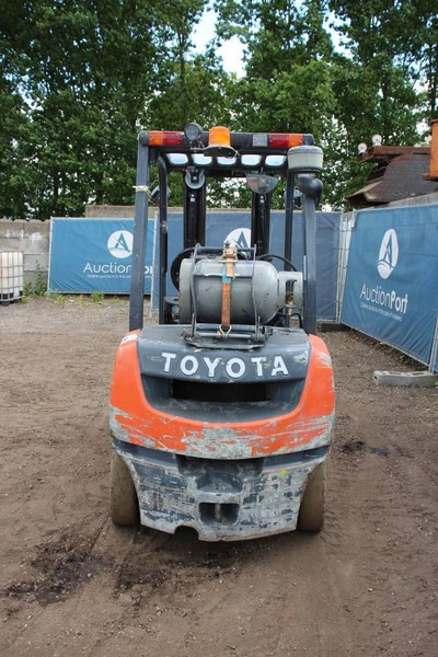 Toyota 02-8FGF25 - Газокар: снимка 4 Toyota 02-8FGF25 - Газокар: снимка 4