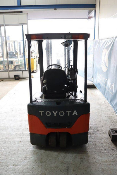 Toyota 7FBEF15 - Електрокар: снимка 4 Toyota 7FBEF15 - Електрокар: снимка 4