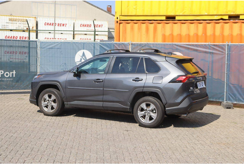 Toyota RAV4 XLE AWD - Седан: снимка 3 Toyota RAV4 XLE AWD - Седан: снимка 3