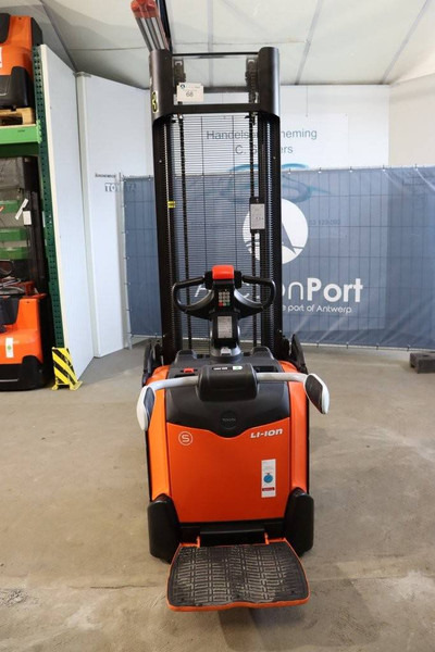 Toyota SPE120 - Стакер: снимка 5 Toyota SPE120 - Стакер: снимка 5