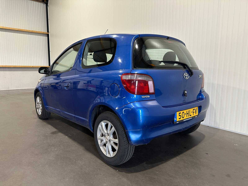 Toyota Yaris - Седан: снимка 3 Toyota Yaris - Седан: снимка 3