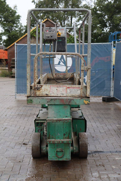 UpRight SL20 - Ножична работна платформа: снимка 5 UpRight SL20 - Ножична работна платформа: снимка 5