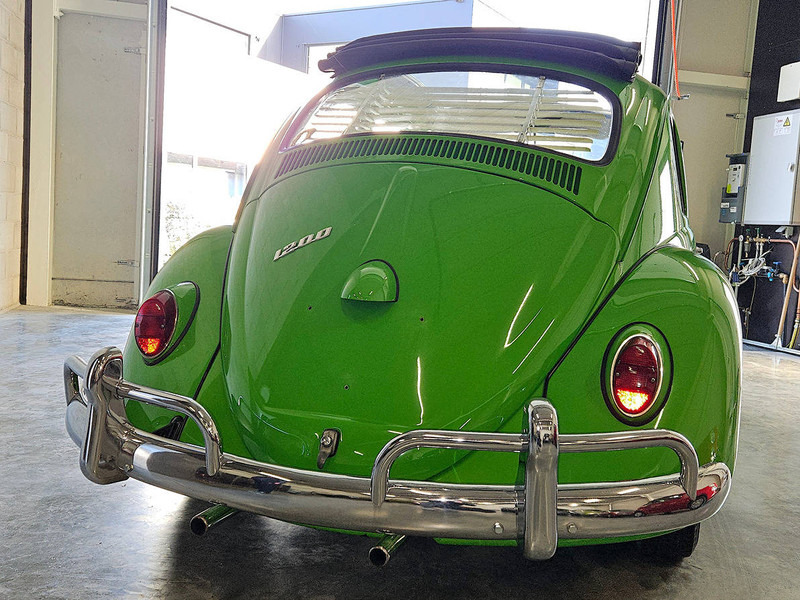 Volkswagen Beetle / Käfer 1200 - Седан: снимка 3 Volkswagen Beetle / Käfer 1200 - Седан: снимка 3