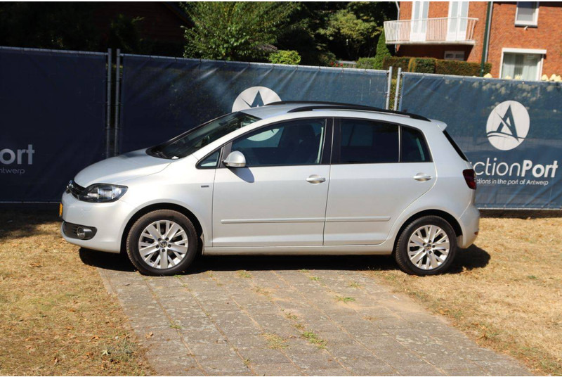 Volkswagen Golf Plus - Лек автомобил: снимка 1 Volkswagen Golf Plus - Лек автомобил: снимка 1