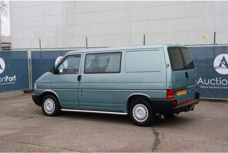 Volkswagen TDI - Товарен бус: снимка 4 Volkswagen TDI - Товарен бус: снимка 4