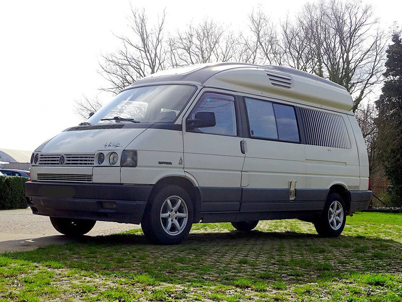 Volkswagen Transporter (T4) 'Dehler' Optima 5.4 (2.4L Diesel) - Кемпер ван: снимка 1 Volkswagen Transporter (T4) 'Dehler' Optima 5.4 (2.4L Diesel) - Кемпер ван: снимка 1