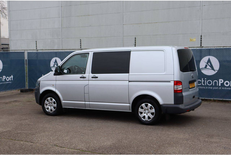 Volkswagen Transporter T5 - Товарен бус: снимка 4 Volkswagen Transporter T5 - Товарен бус: снимка 4