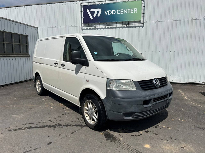 Volkswagen Transporter T5 - Товарен бус: снимка 2 Volkswagen Transporter T5 - Товарен бус: снимка 2