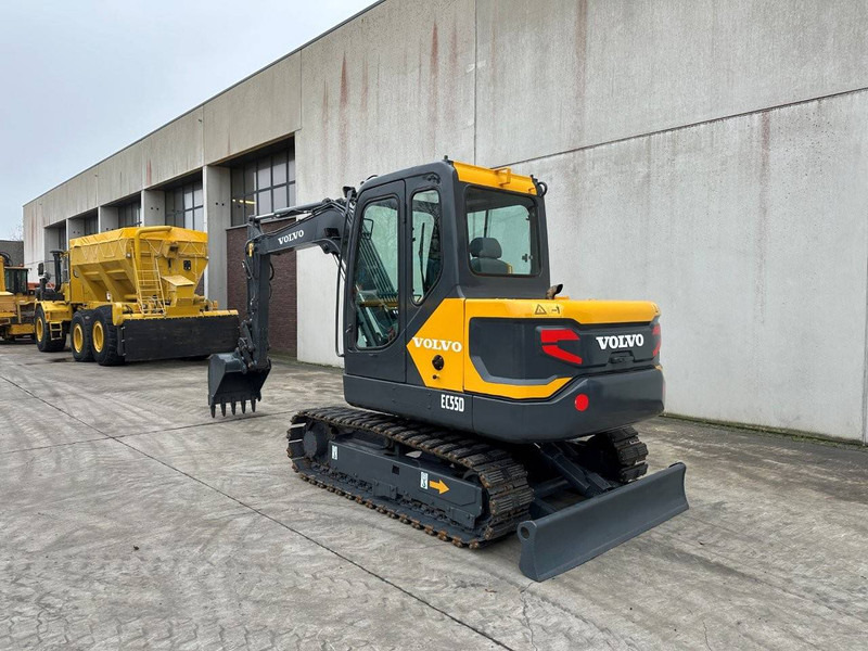 Верижен багер Volvo EC55D: снимка 6