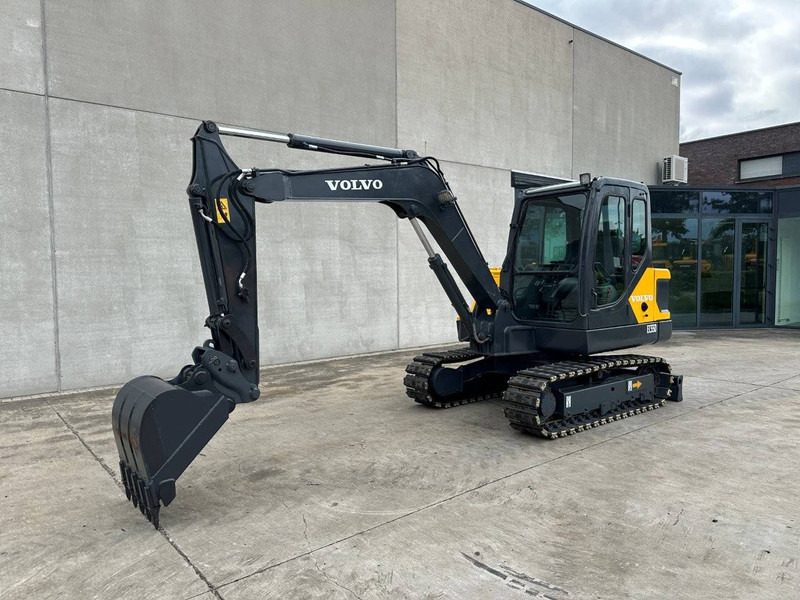 Volvo EC55D - Верижен багер: снимка 1 Volvo EC55D - Верижен багер: снимка 1