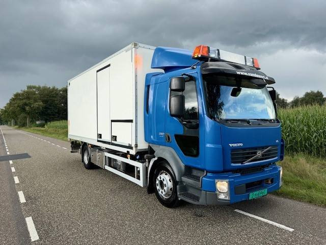 Volvo FL280 - Лекотоварен автомобил фургон: снимка 3 Volvo FL280 - Лекотоварен автомобил фургон: снимка 3