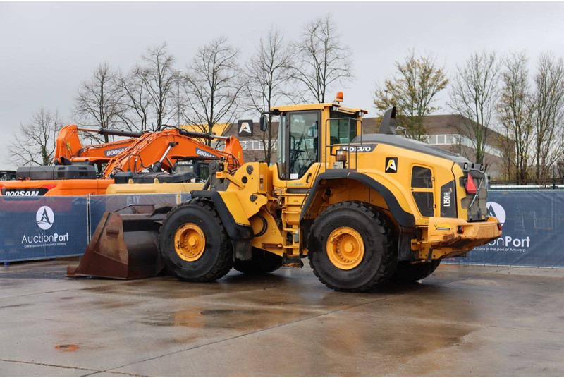 Volvo L150H - Колесен товарач: снимка 3 Volvo L150H - Колесен товарач: снимка 3