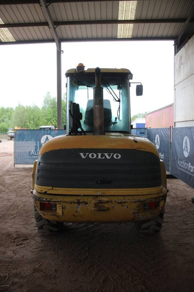 Volvo L45B-TP - Колесен товарач: снимка 4 Volvo L45B-TP - Колесен товарач: снимка 4