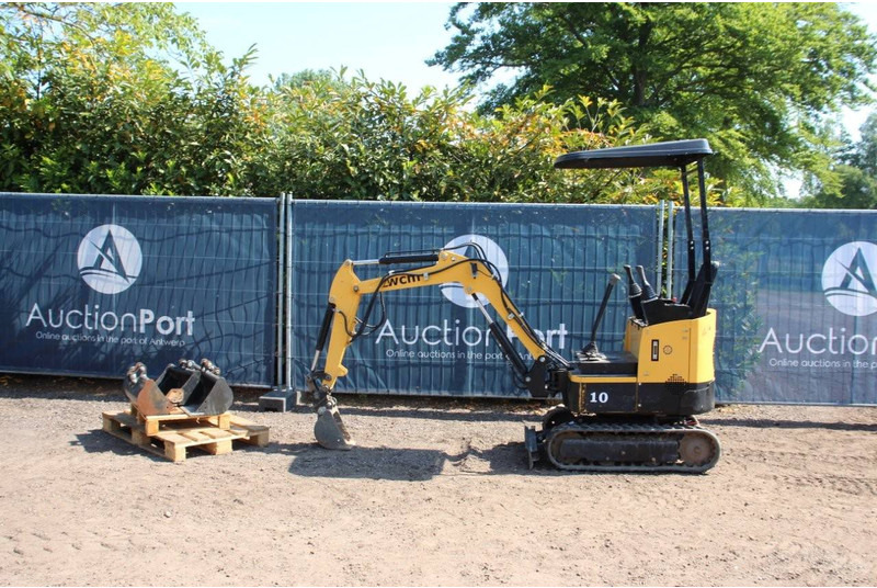 WCM Mini Excavator - Мини багер: снимка 2 WCM Mini Excavator - Мини багер: снимка 2