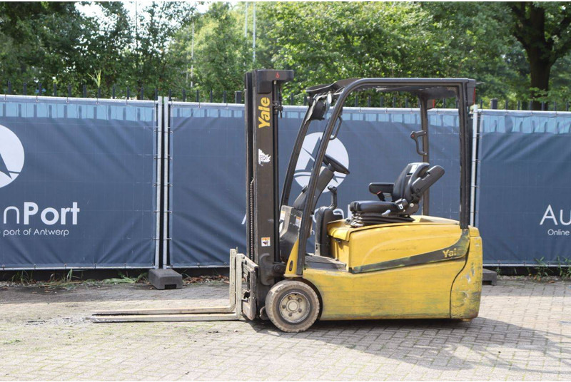 Yale ERP18VT - Електрокар: снимка 1 Yale ERP18VT - Електрокар: снимка 1
