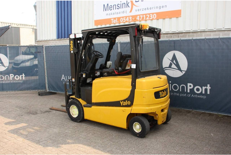 Yale ERP25VLE2145 - Електрокар: снимка 3 Yale ERP25VLE2145 - Електрокар: снимка 3
