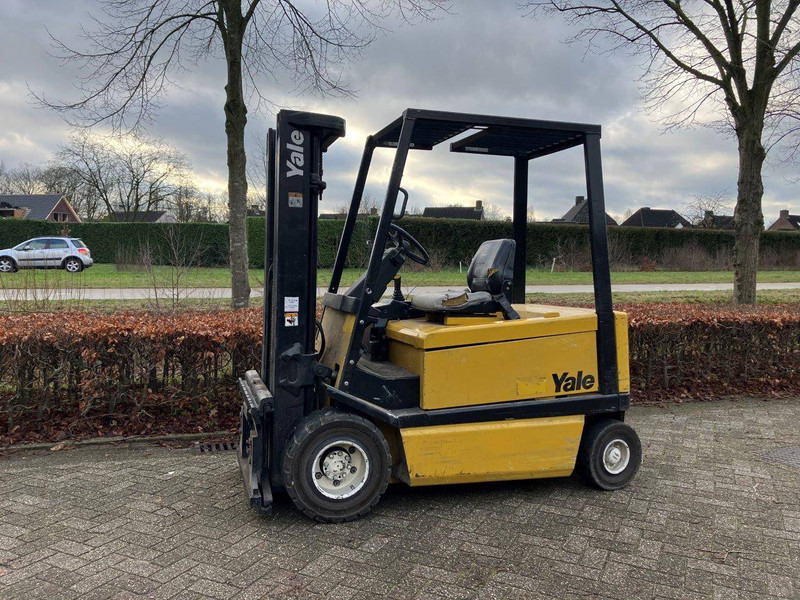 Yale ERP30ALF - Електрокар: снимка 1 Yale ERP30ALF - Електрокар: снимка 1