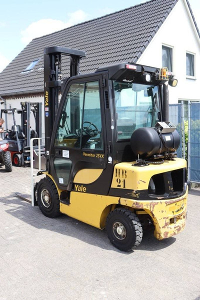 Yale GLP25VX V2770 - Газокар: снимка 4 Yale GLP25VX V2770 - Газокар: снимка 4