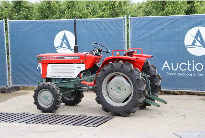 Yanmar YM2210D - Трактор: снимка 3 Yanmar YM2210D - Трактор: снимка 3