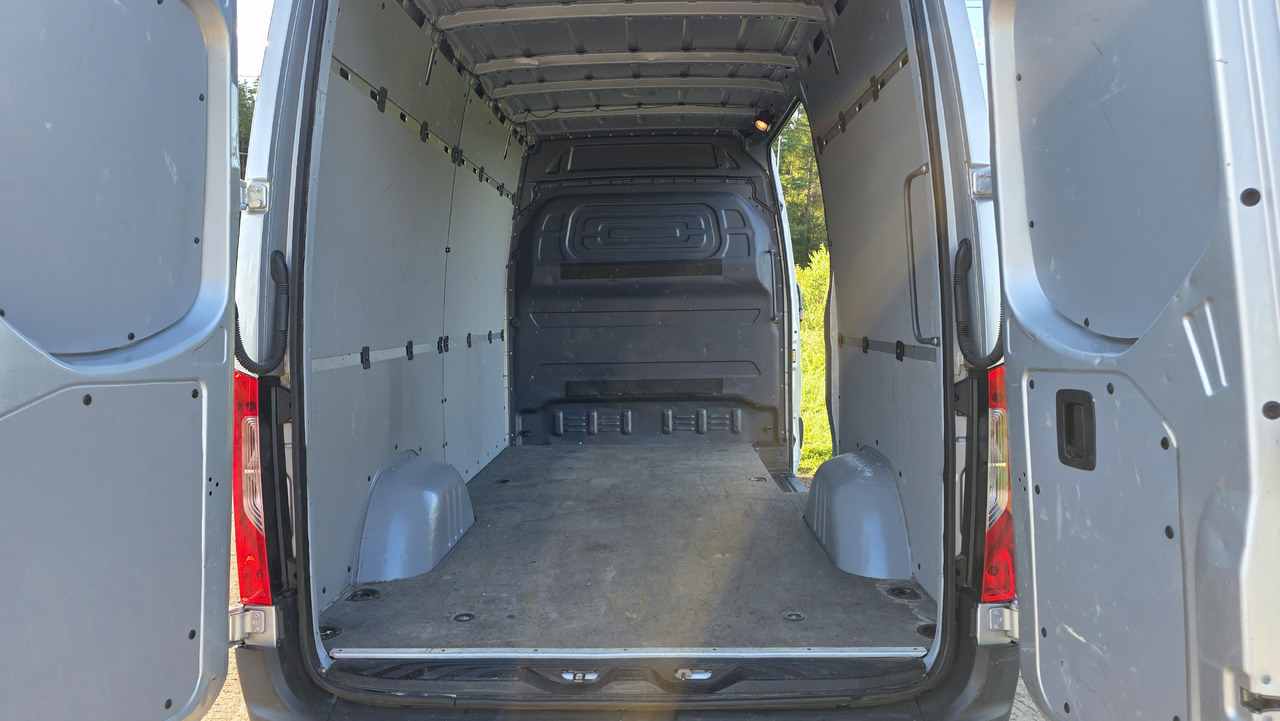 Лизинг на MERCEDES-BENZ Sprinter 315 CDI MERCEDES-BENZ Sprinter 315 CDI: снимка 15 Лизинг на MERCEDES-BENZ Sprinter 315 CDI MERCEDES-BENZ Sprinter 315 CDI: снимка 15