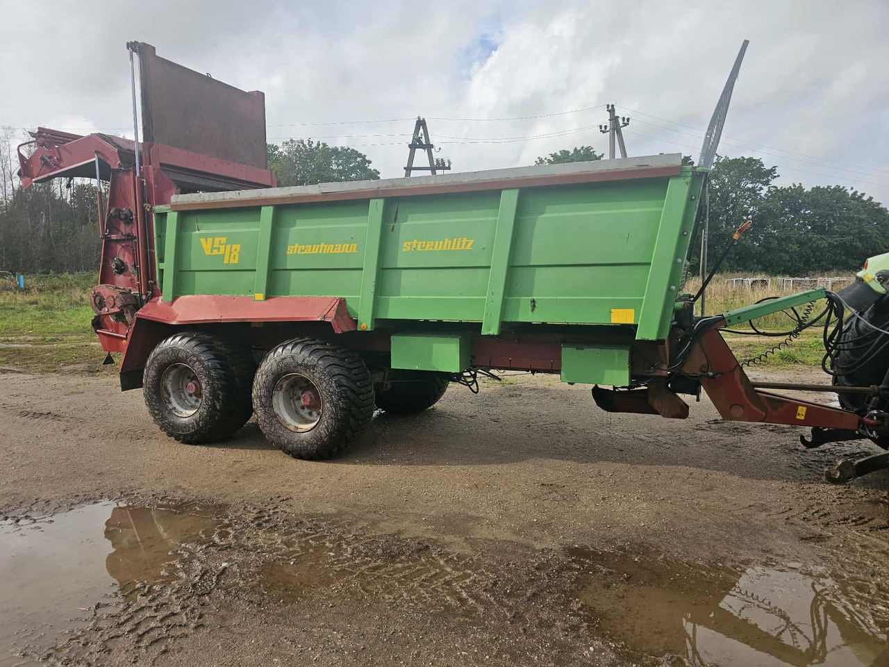 STRAUTMANN VS18 - Разпръсквач за оборски тор: снимка 1 STRAUTMANN VS18 - Разпръсквач за оборски тор: снимка 1