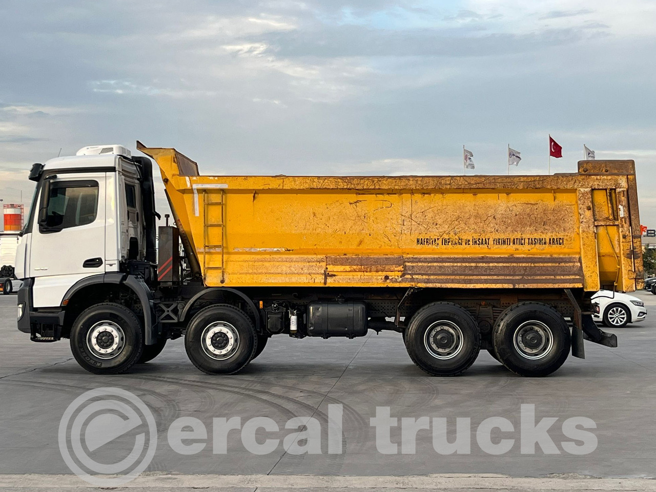 MERCEDES-BENZ 2017 AROCS 4142 MANUAL AC- 8X4 EURO 6-HARDOX TIPPER - Самосвал камион: снимка 5 MERCEDES-BENZ 2017 AROCS 4142 MANUAL AC- 8X4 EURO 6-HARDOX TIPPER - Самосвал камион: снимка 5