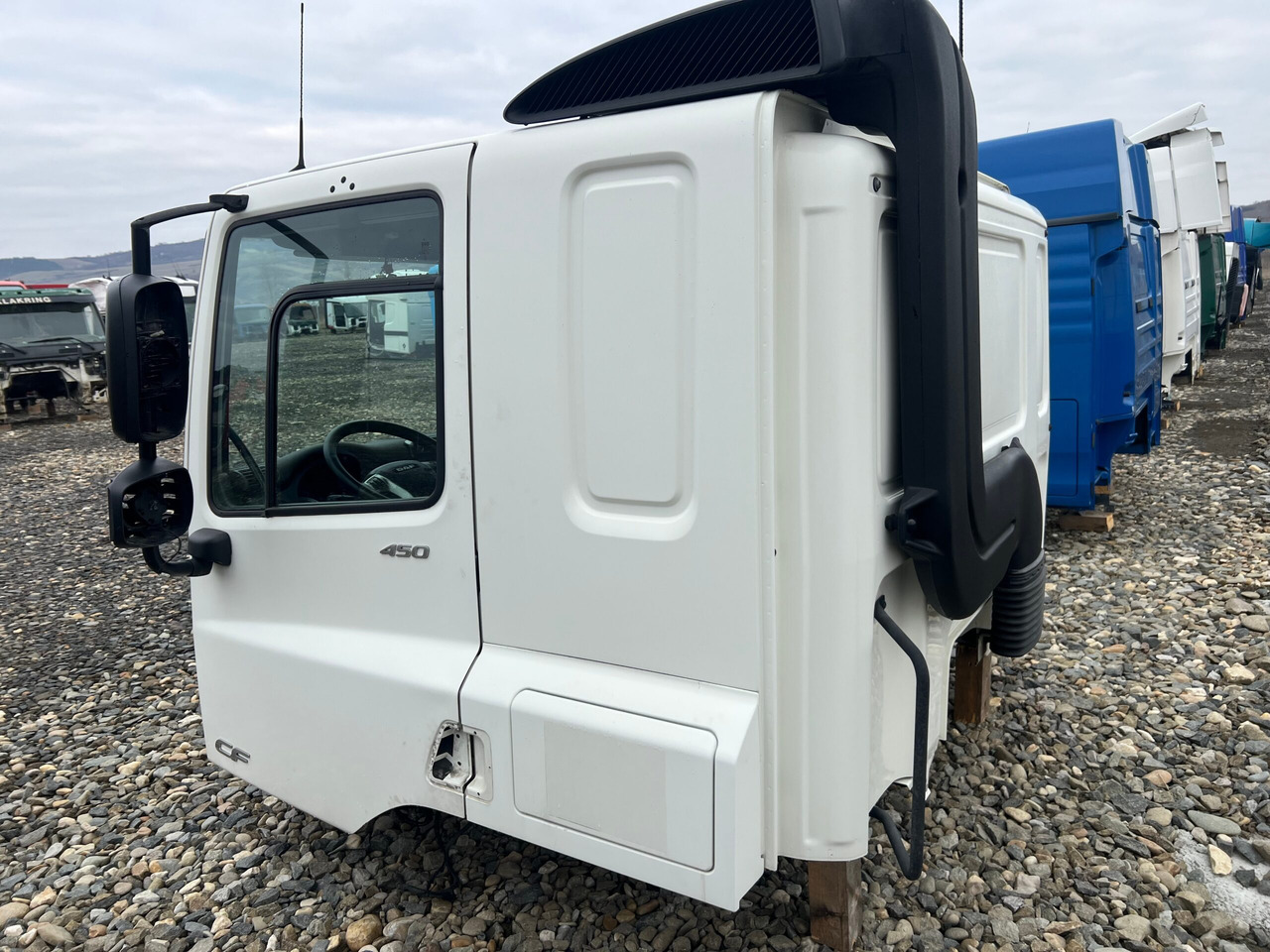 CABINA DAF CF SLEEPER L2H1 - Кабина за Камион: снимка 4 CABINA DAF CF SLEEPER L2H1 - Кабина за Камион: снимка 4