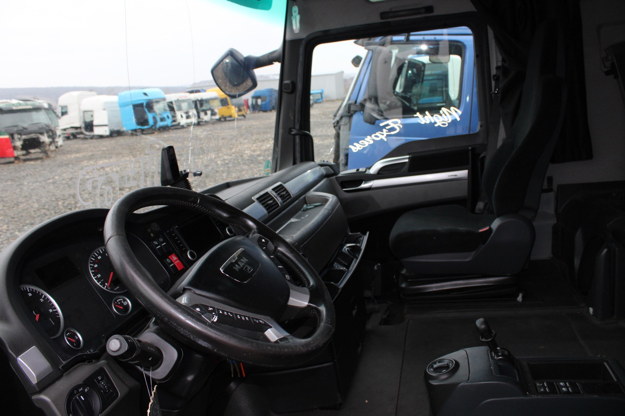 CABINA MAN TGX XXL - Кабина за Камион: снимка 4 CABINA MAN TGX XXL - Кабина за Камион: снимка 4